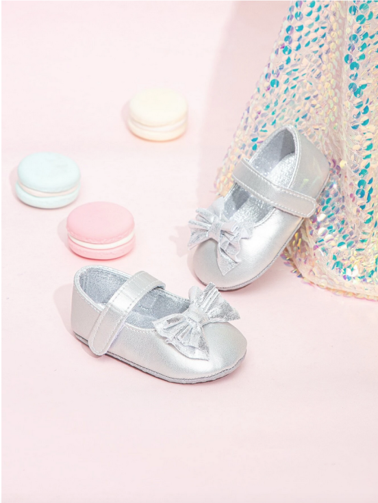 Silver baby shoes, Bow-decorated shoes, Elegant baby footwear, Quality baby shoes, First steps shoes, Comfortable baby footwear