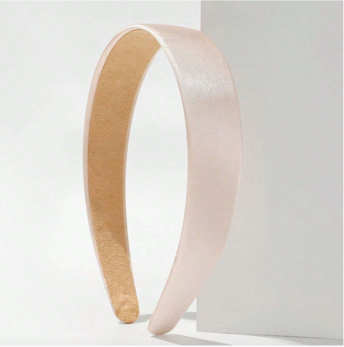 Pearl of Elegance Pastel Pink Headband - zoyafashion.ie display picture 1