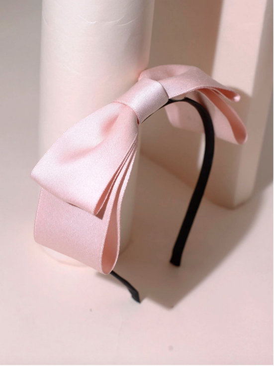 Princess headband, powder pink headband, satin bow headband, girl's elegant hair accessory, durable child's headband, formal occasion headwear, Irish fashion for kids, elegant girl's accessory, special occasion headband