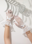 communion gloves for girls, white gloves for communion, First Holy Communion accessories, elegant gloves for girls, girls’ gloves with lace, satin bow gloves, special occasion gloves, wedding gloves for girls, breathable gloves for ceremonies