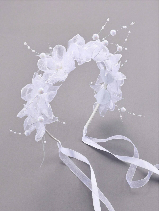Communion headband, white hairband for girls, First Holy Communion accessory, christening headband, flower and pearl hairband, elegant hair accessory for girls, special occasion headband, wedding hairband for girls, Irish Communion accessories