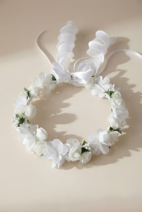First Communion wreath, floral headpiece, handmade wreath, satin flower wreath, communion accessories, white communion wreath, girls&amp communion headband, UK communion wreath, elegant communion crown
